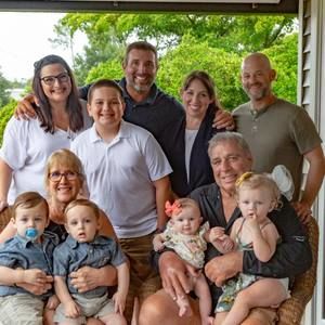 Meet your Posher, Leeann